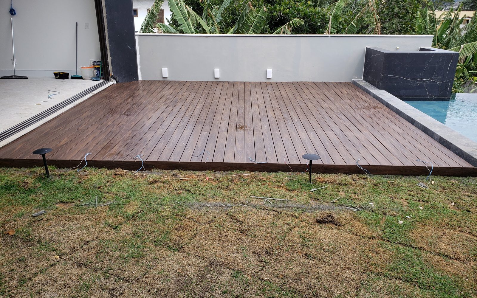 Deck Ecológico pronto na mesma cobertura